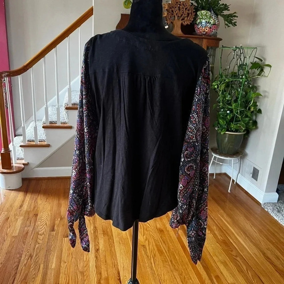 Anthropologie long sleeve top - Picture 4 of 8